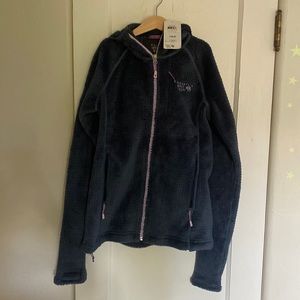 Women’s soft Mountain Hard Wear jacket.